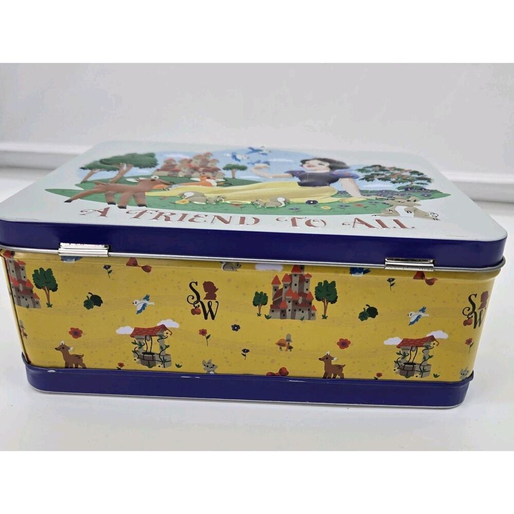 RARE Snow White Seven Dwarfs Walt Disney Raised Metal Lunch Box A Friend to All - Picture 6 of 8